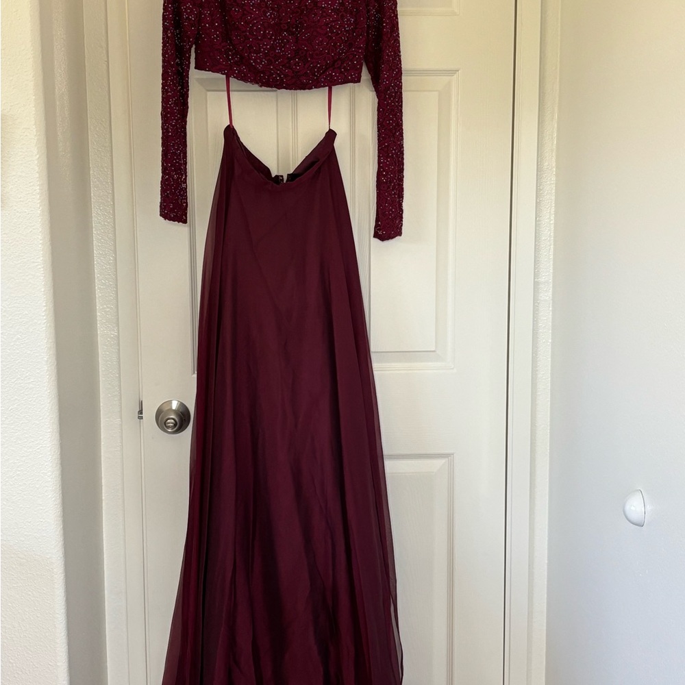 Elegant Burgundy Evening Gown